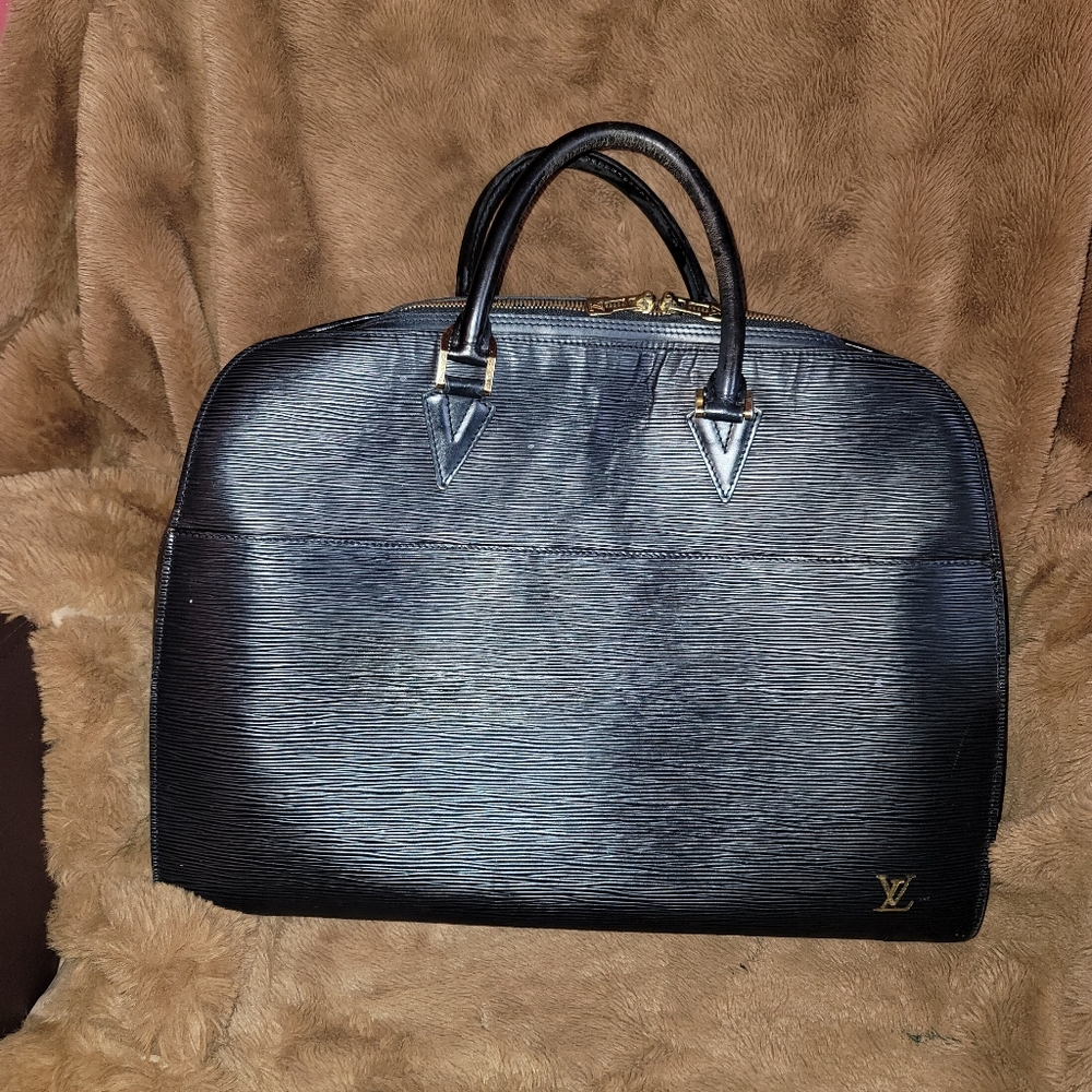 LOUIS VUITTON  Epi Sorbonne School Business Laptop  Briefcase Black AUTH…